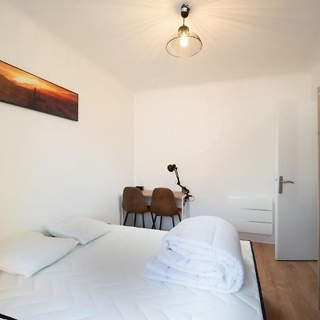 Grand Appartement 3 Chambres Avec Clim Et Balcon マルセイユ エクステリア 写真
